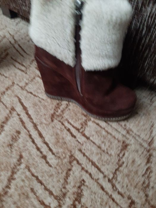 Чоботи жіночі натуральний замш