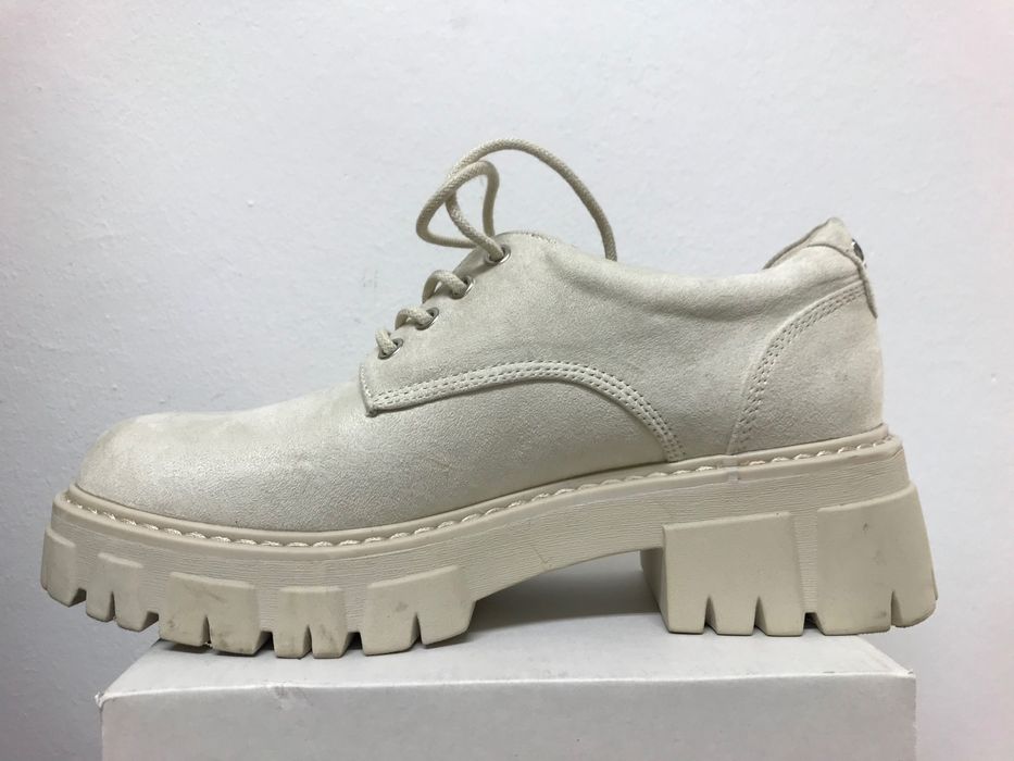 Buty damskie Catwalk, beżowe, rozmiar 38, gruba podeszwa