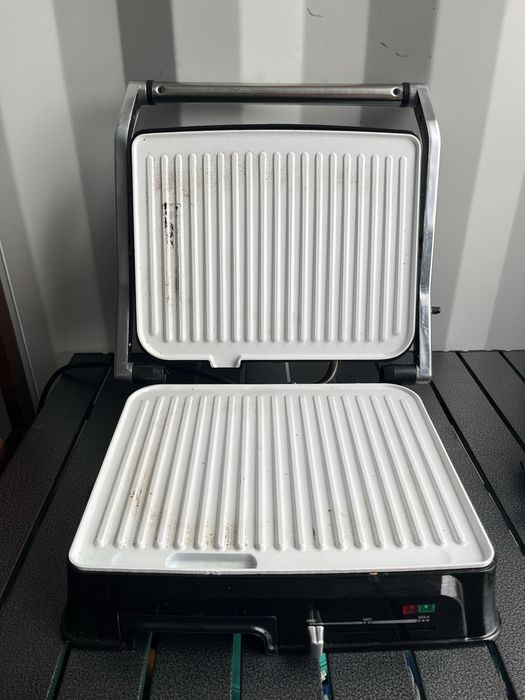 Grill elektryczny