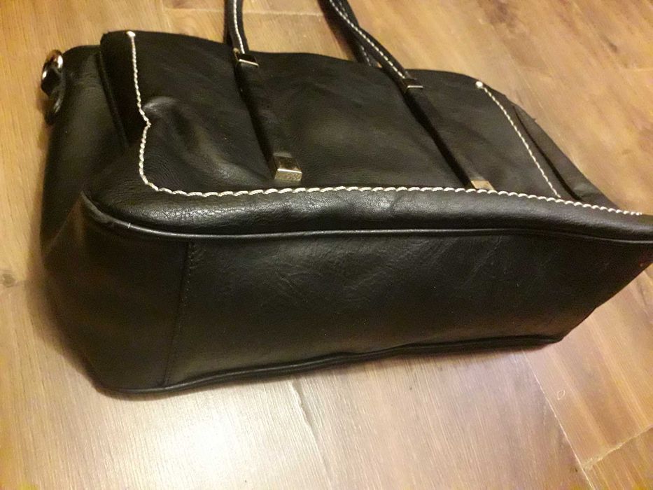 stylowa torebka na pasku