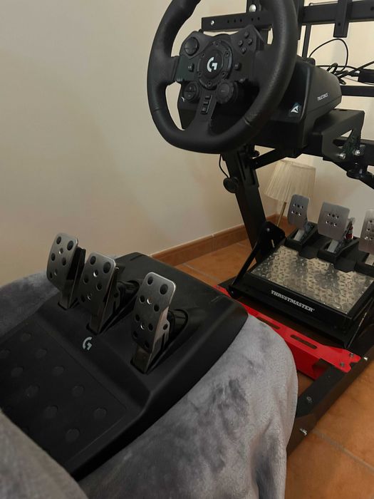 cockpit simetik / pedais TLCM / volante Logitech 923