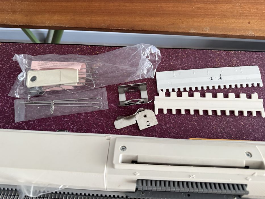 Вязальная машина Brother Silver Reed SK 360/SRP 60 N без эксплуатації