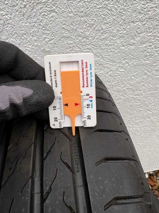 Літні шини R18 215 55 Continental EcoContact 6Q DOT 0225 проф 7,5mm