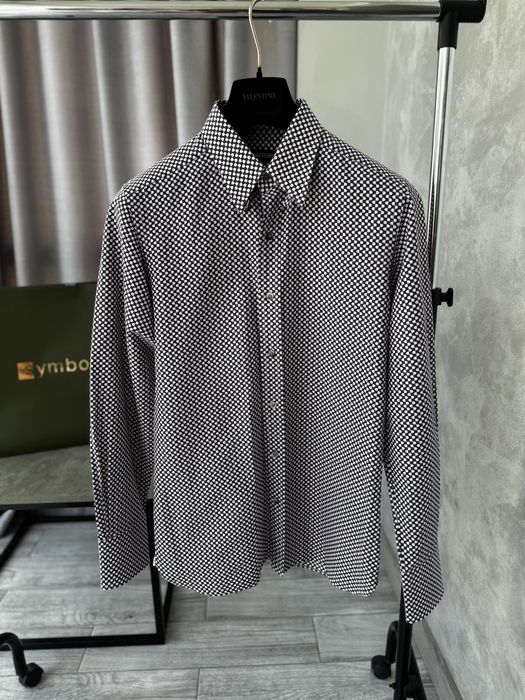 Рубашки Tom ford, Prada