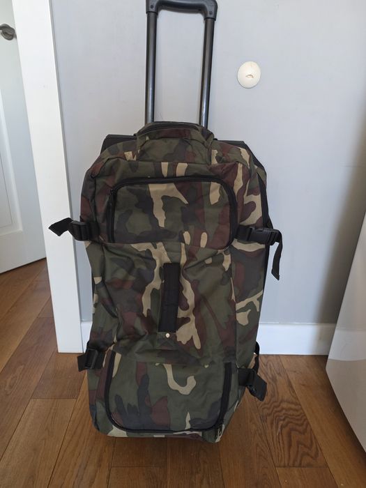 Torba na kółkach, Duza