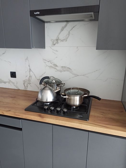 Новобудова Центр. Р-н Променя,  ЖД вокзал, Обл. лікарні пог500, доб900