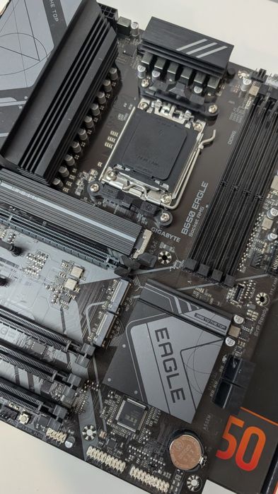 Płyta główna Gigabyte B650 EAGLE