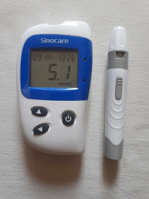 Глюкометр Sinocare Safe-Accu 2, 100 тест-смужок + 100 ланцетів