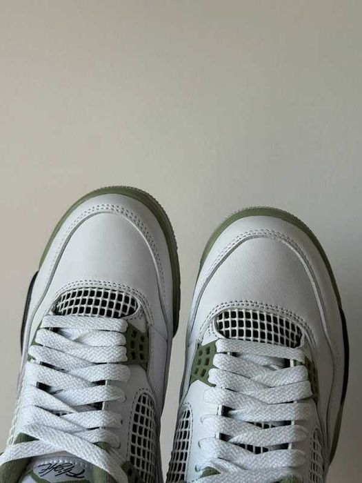 Nike „Oil Green” AIR Jordan 4 R.40