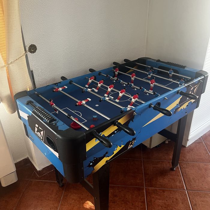 Mesa jogos para crianças