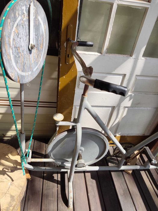 stary rower treningowy,