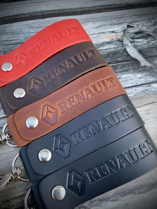 Брелок Peugeot,Renault, Пежо, Рено з натуральної шкіри.Брелок зі шкіри