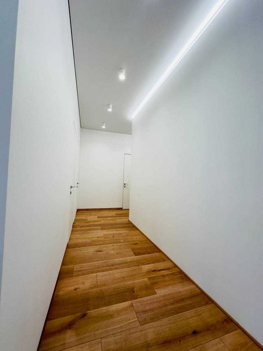 Продам 4х кімнатну квартиру 110 м2  ЖК IQ Hаuse Нагорний Парк Шевченко