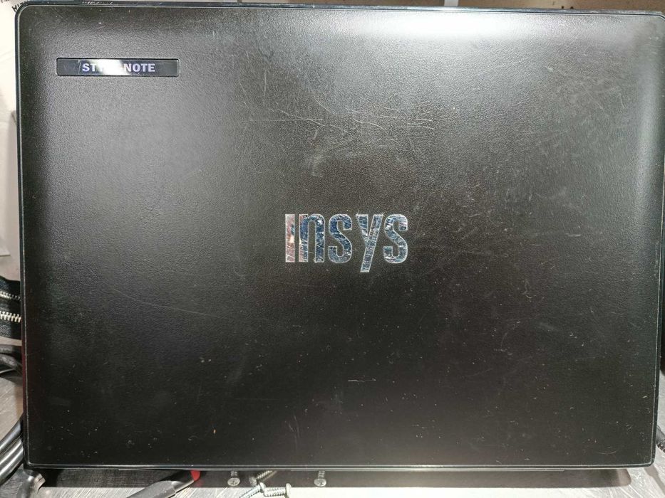 Computador Portátil Insys M74T