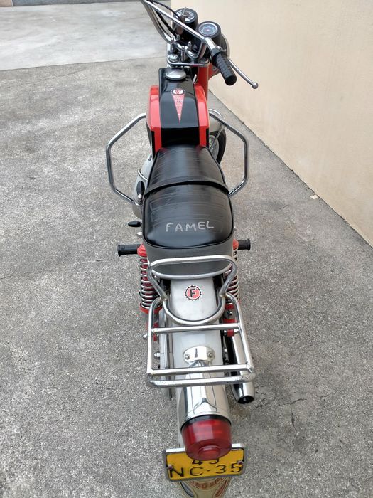 Vendo motorizada