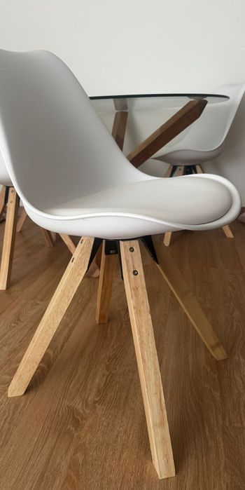 Conjunto Mesa + 4 Cadeiras