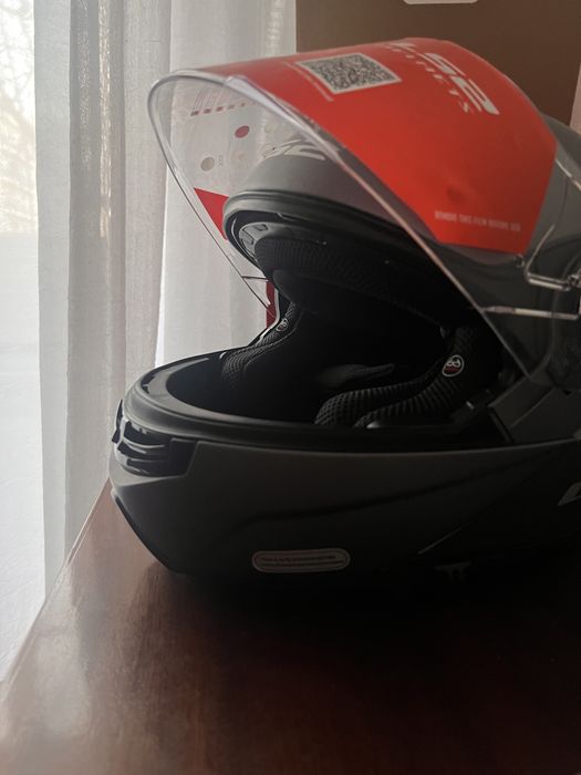 Capacete modular novo tamanho 54