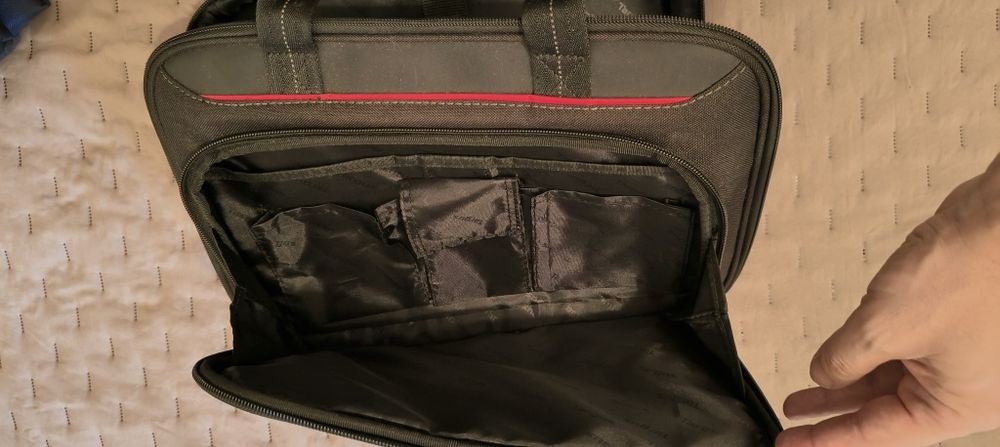 Mala de portátil Targus Nova