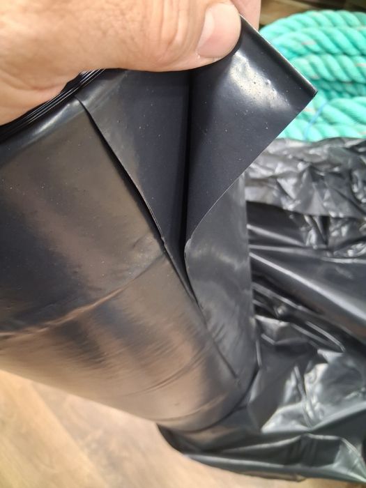 Plastico em manga preta 4m