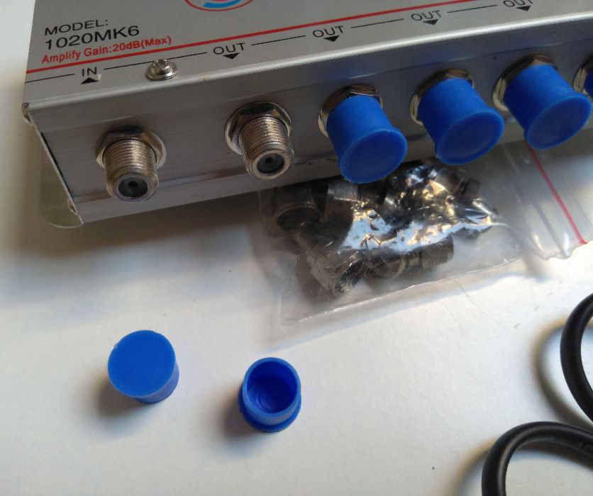 TV Antenna Signal Amplifier, 4- and 6-Output64584417279619124