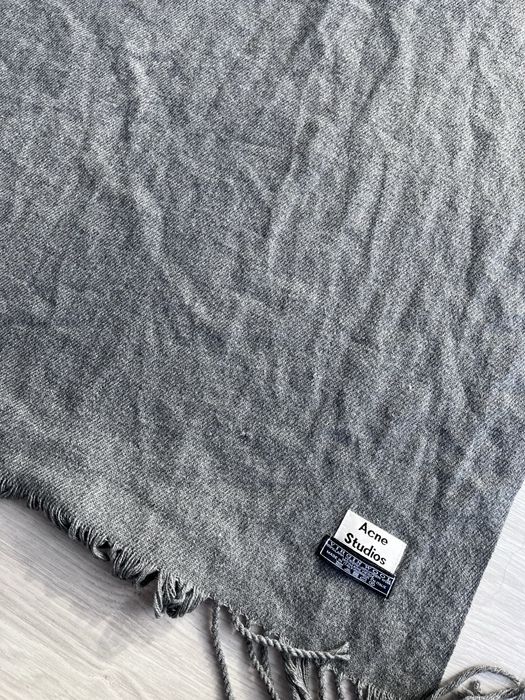Шарф «Acne Studios»