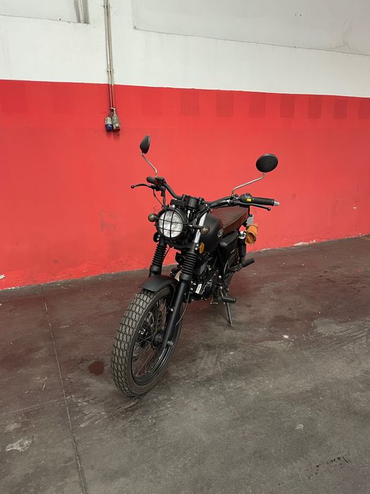 Mash Seventy 125 cm3