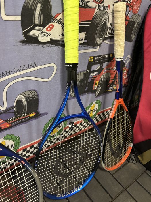 Saco de tenis e 2 raquetes de tenis, mais 1 squach