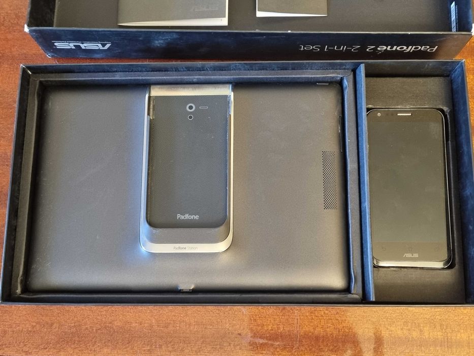 Asus Padfone 2 2-in-1 на запчастини