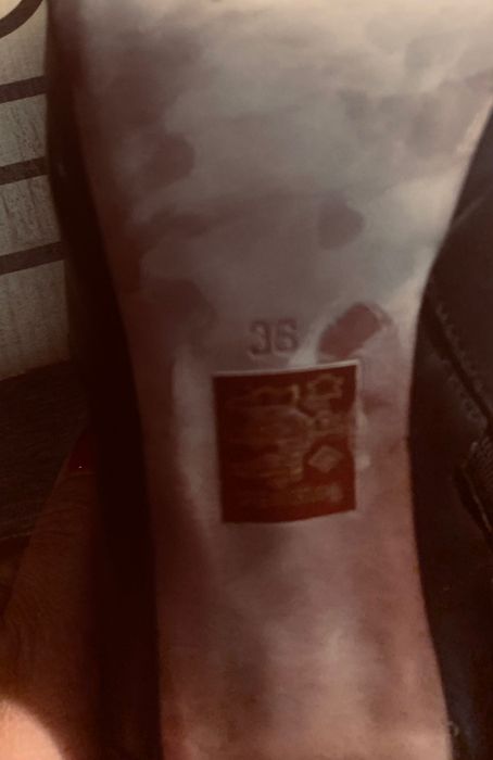 Botins Pretos em Pele senhora