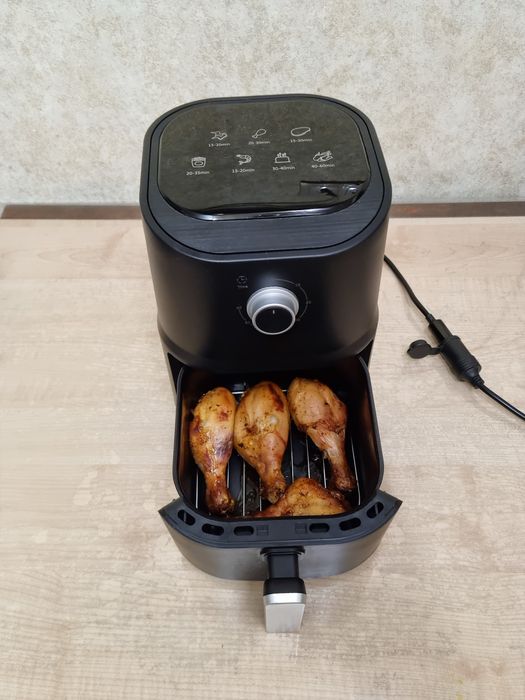 Аерогриль автомобільний DMWD 24 вольт 3 літра від прикурювача для фури