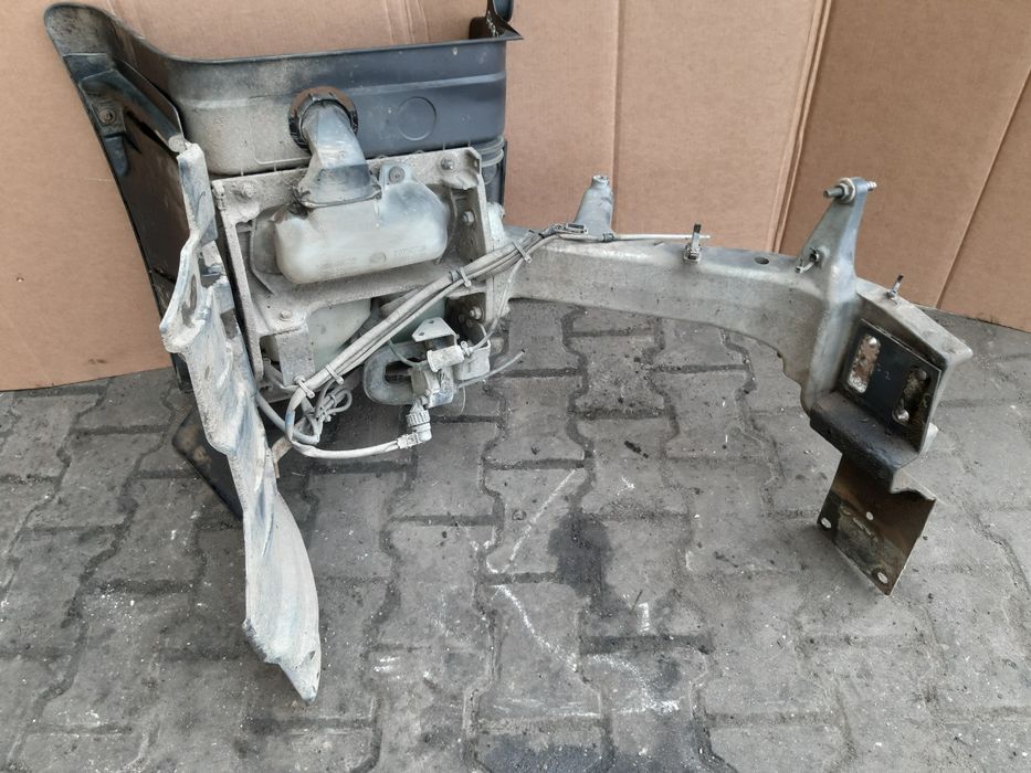 Narożnik Stopnica Lewa Wspornik Zderzaka Przedniego Renault Premium 82317468