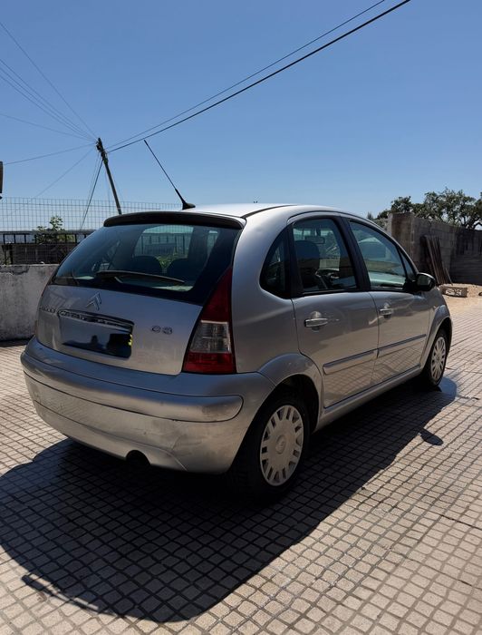 Carro Citroen C3 1.4 HDI 5 lugares