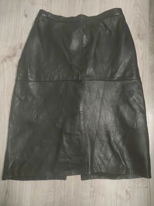 Czarna spódnica ze skóry naturalnej S/M 36/38