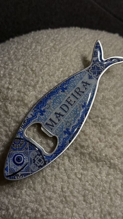 Magnes Madeira na lodówkę + otwieracz do butelek rybka