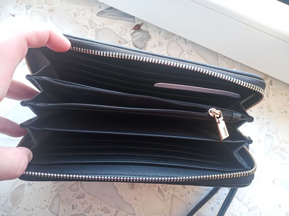 Portfel Guesss oryginl.Nie używany