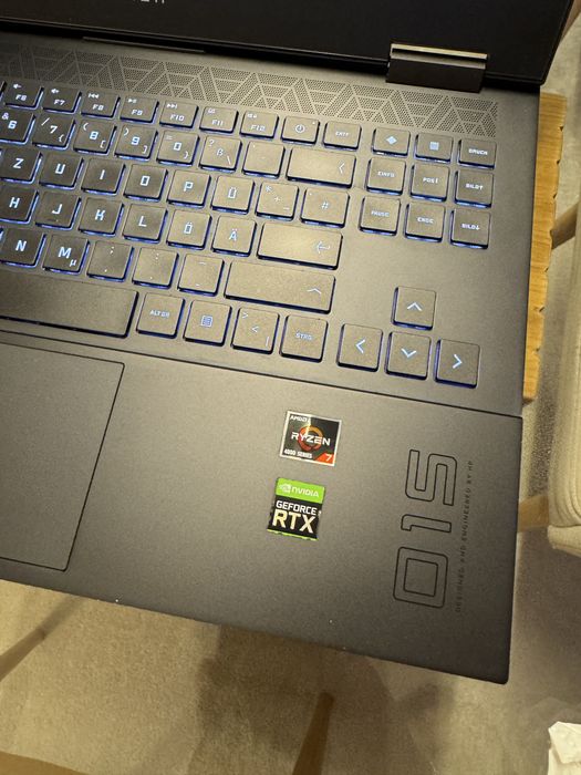 OMEN Laptop 15-en0xxx