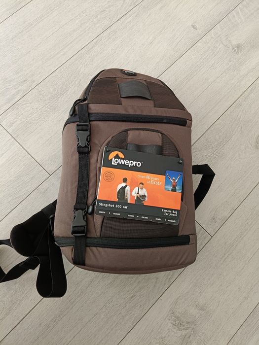 Lowepro SlingShot 200 AW