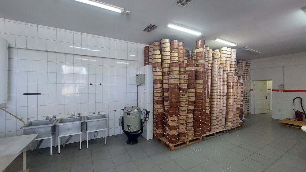 Продам виробничі потужності. с.Вендичани.