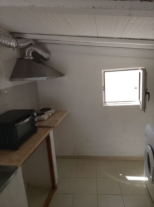 Casa T0+1 para arrendar