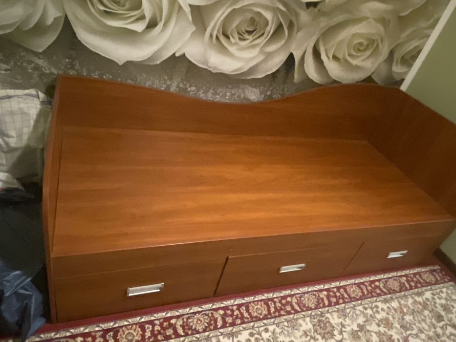 Ліжко односпальне 2.0*0.9