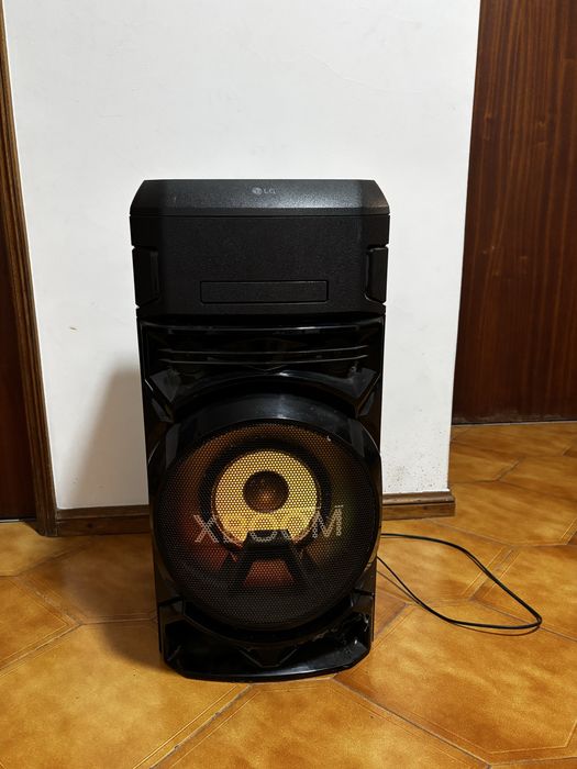 Coluna Bluetooh  LG XBOOM ON5