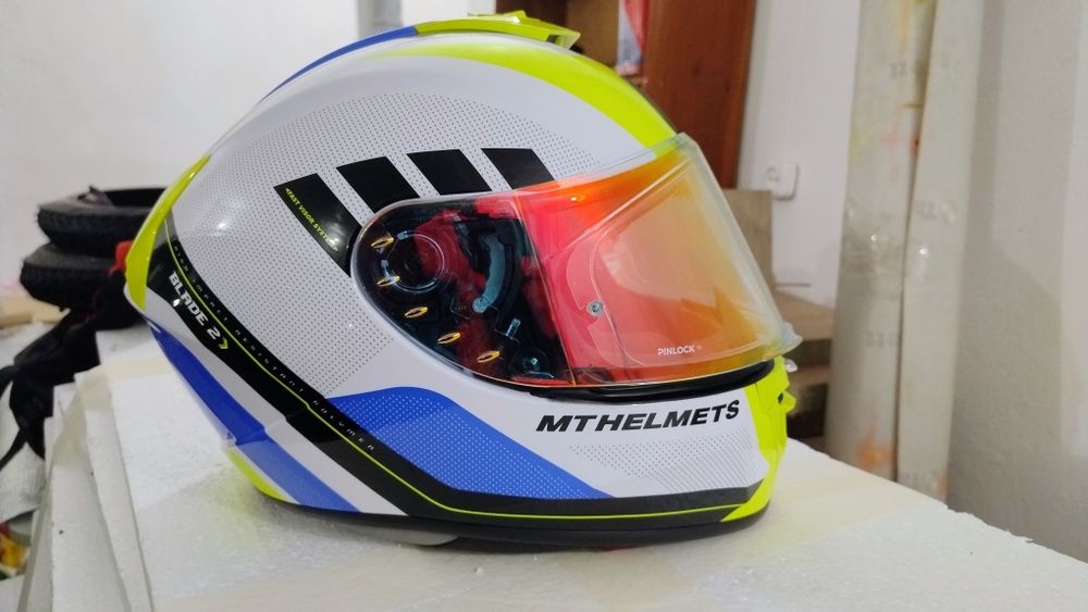 MT helmets blade 2 SV XL
