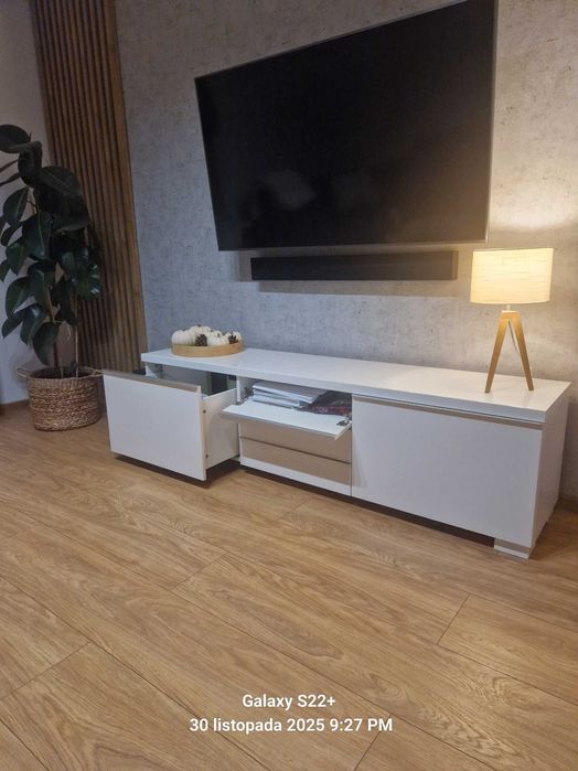 Sprzedam szafkę rtv