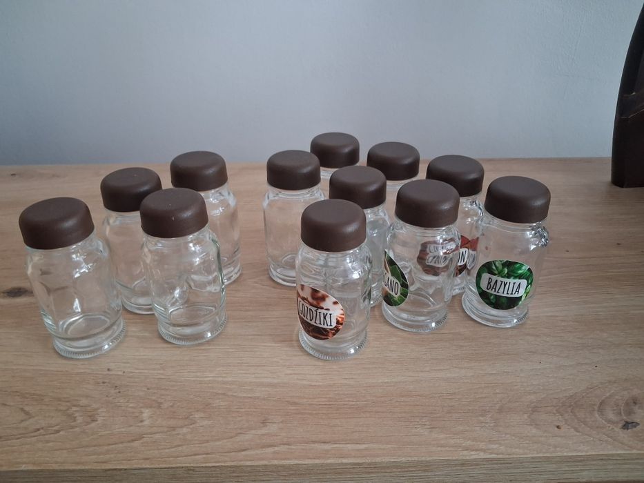 Słoiczki na przyprawy