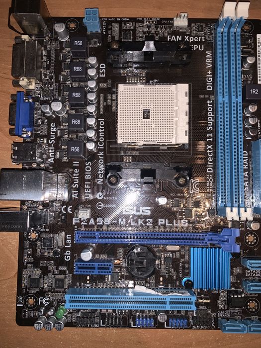 Материнская плата FM2