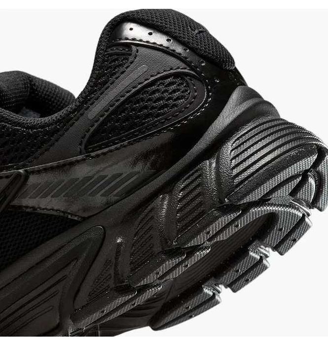 Оригінал! Кросівки Nike W V5 RNR HQ7901-001