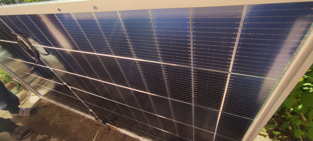 Сонячна панель Jinko Solar 590 Вт (двостороння)