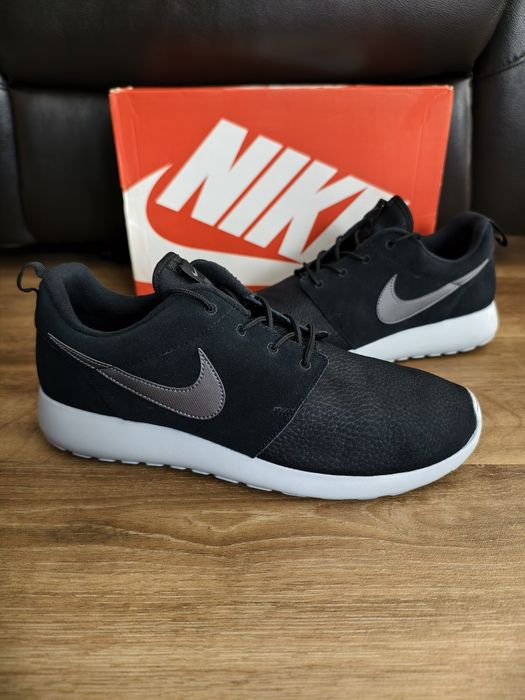 Buty Męskie Sneakersy Nike Roshe One Suede Black Rozmiar  Eu 45 -29 cm