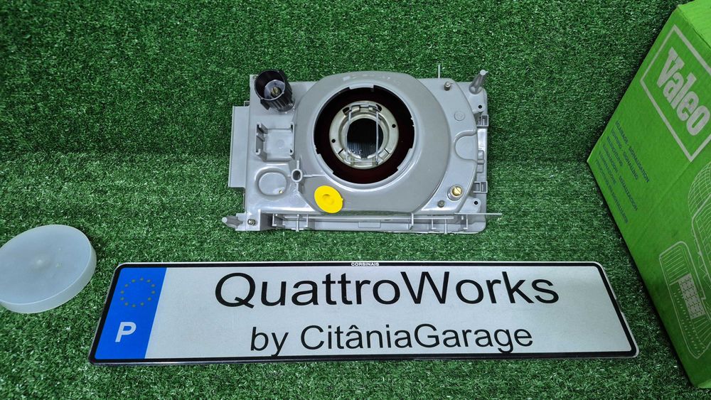 Otica Farol Frente Esquerdo Renault 9 Ate 07/1985 Ref. 061810 Valeo ORIGINAL NOVO