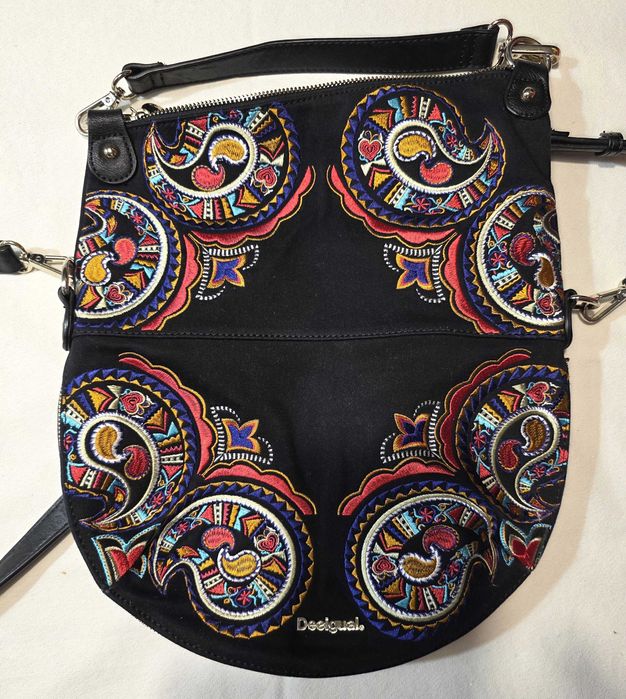 Torba Desigual haftowana – jak nowa